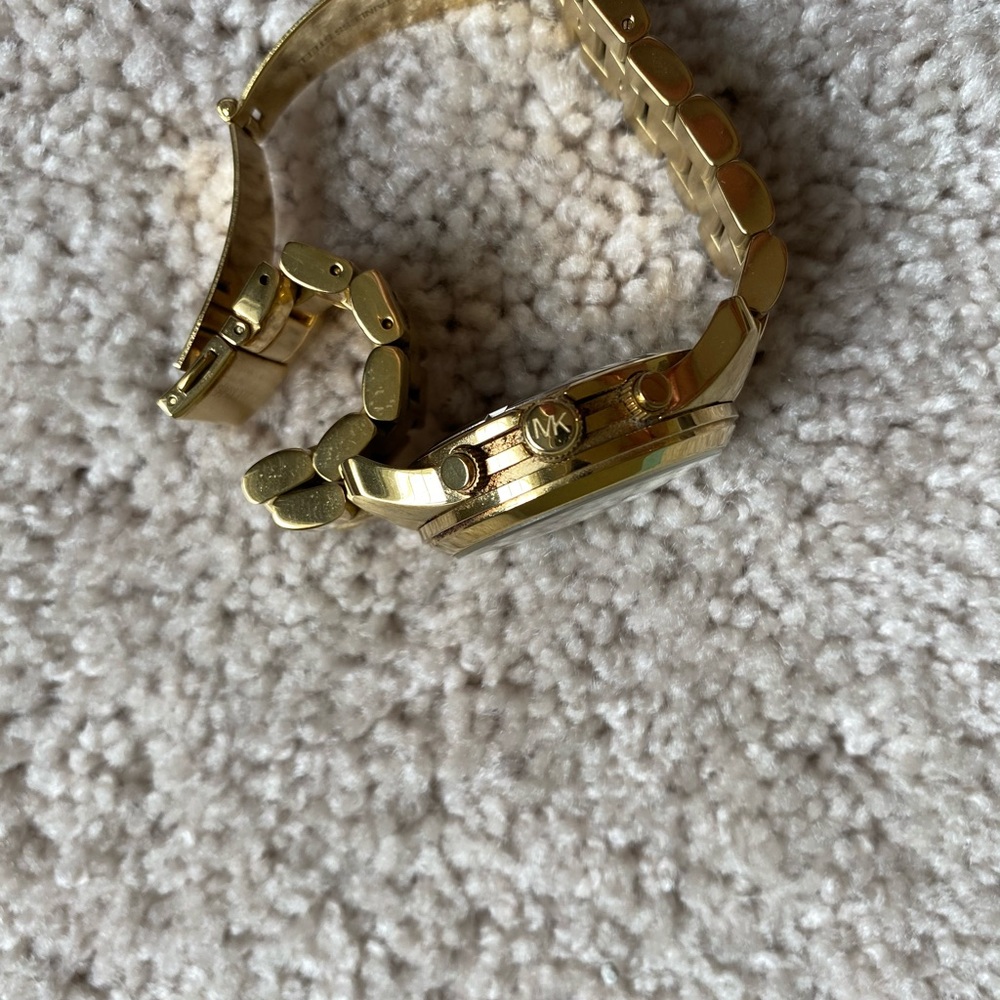 MIchael Kors Gold Chronograph Women’s Watch - Picture 5 of 6